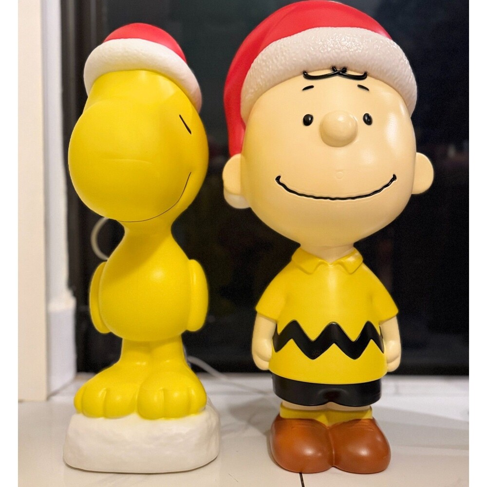 Blow Mold Decor Woodstock And Charlie Brown with Santa Hat 22 in NEW